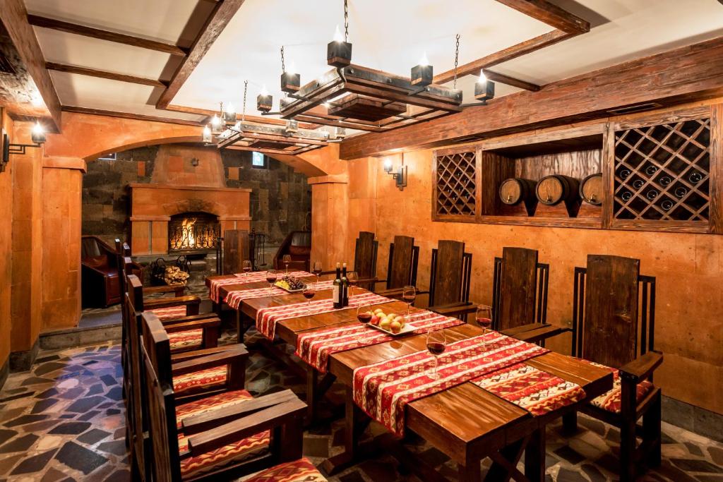 هتل باس بوتیک ایروان